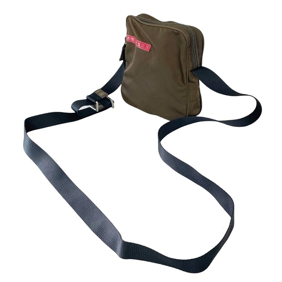 Prada brown nylon red logo small crossbody bag rare vintage - Picture 3 of 9